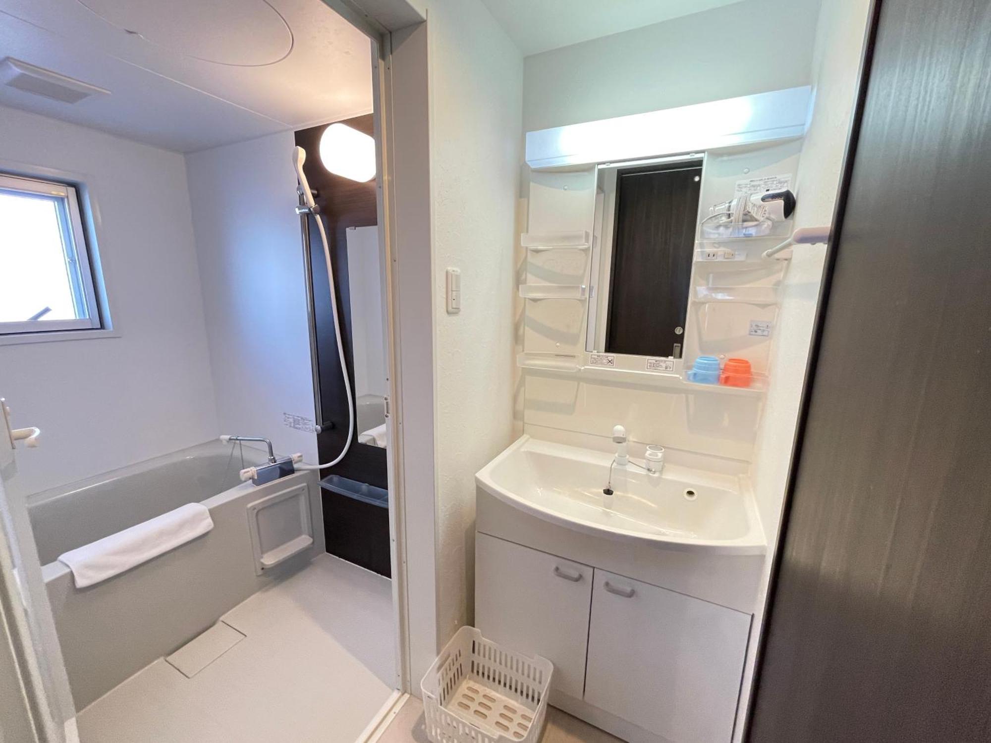 Bibi Hotel Futenma Ginowan Esterno foto